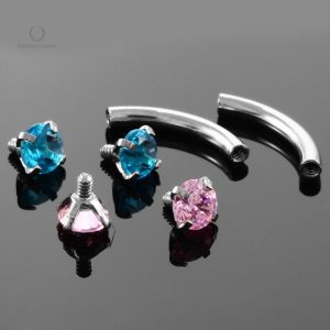 Piercing bridge en strass, design élégant et moderne