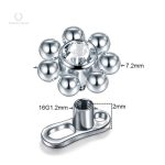 Piercing en cristal transparent, essentiel pour un look chic