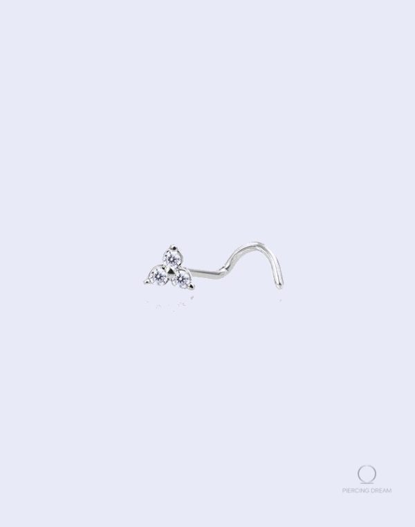 piercing-nez-tire-bouchon-diamant-1 Piercing de nez en diamant, style tire bouchon