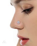 Piercing nostril avec motif floral en acier inoxydable