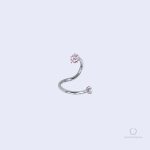 Variété de piercing tragus spiral Torstara avec design élégant